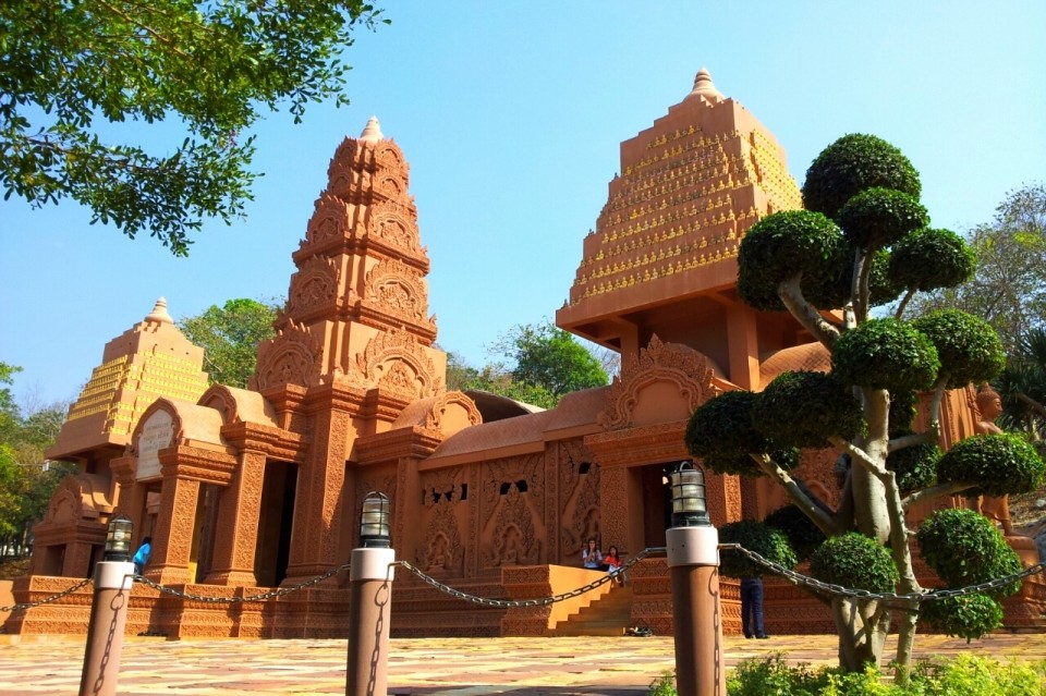 Wat Tham Phuwa - Kanchanaburi