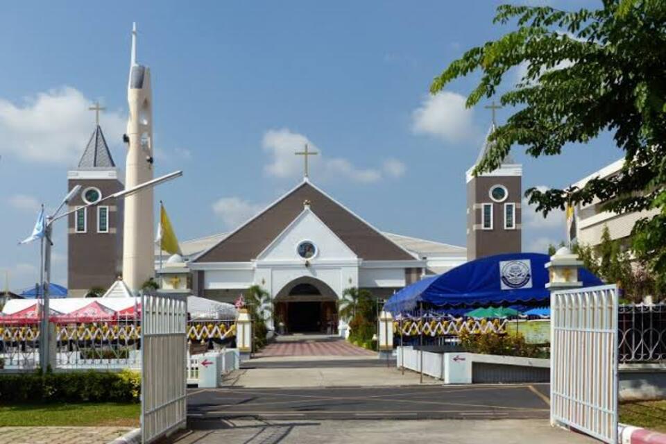 Cathédrale de l'Immaculé Conception d'Ubon Ratchathani