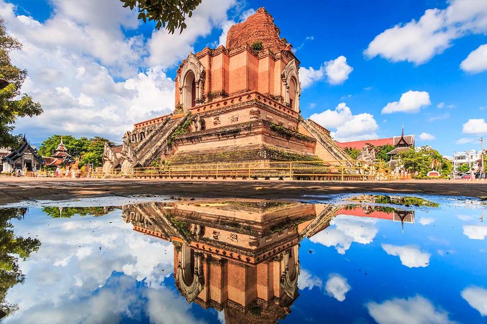 Wat Chedi Luang Voravihan - Chiang Mai