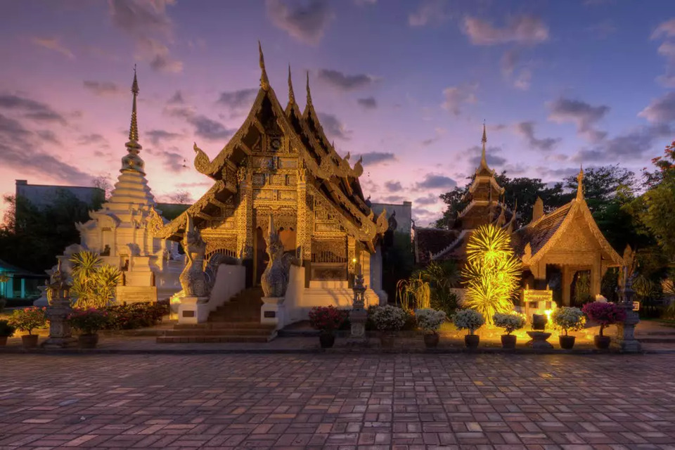 Wat Chedi Luang Voravihan - Chiang Mai